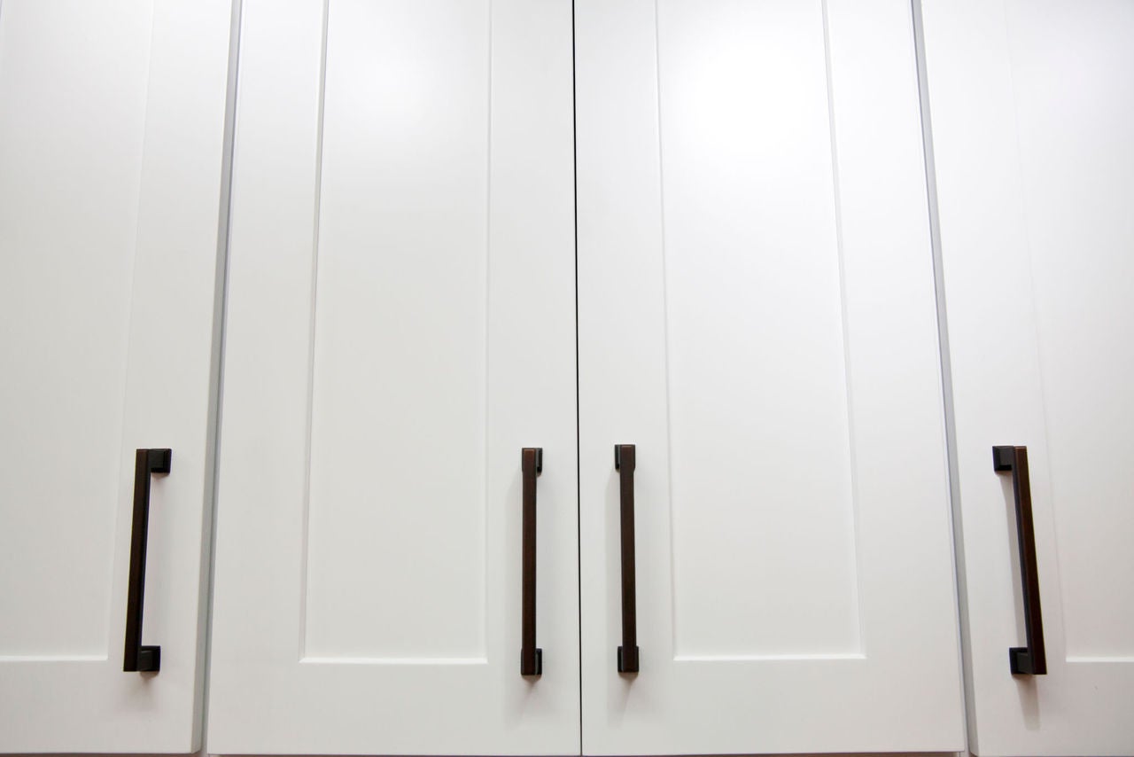 wp-modern-white-kitchen-530-maple-rye-4x3